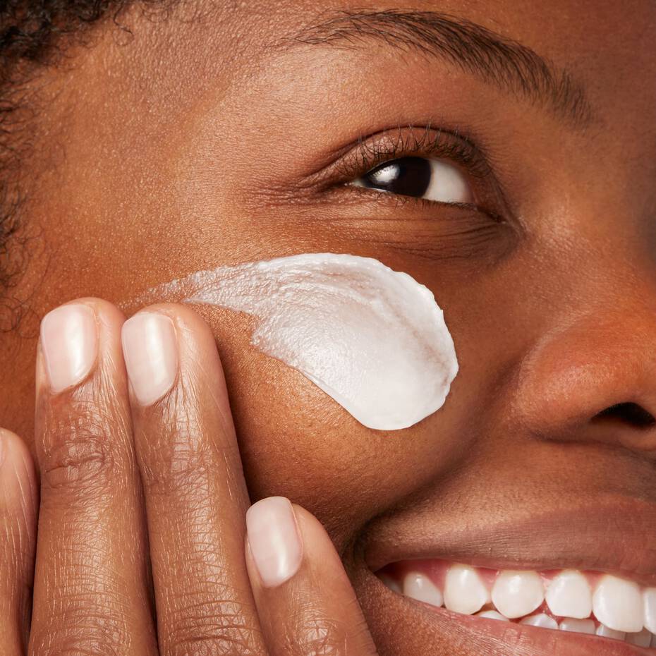 Ultra Facial Overnight Rehydrating Mask with 10.5% Squalane, 28ml