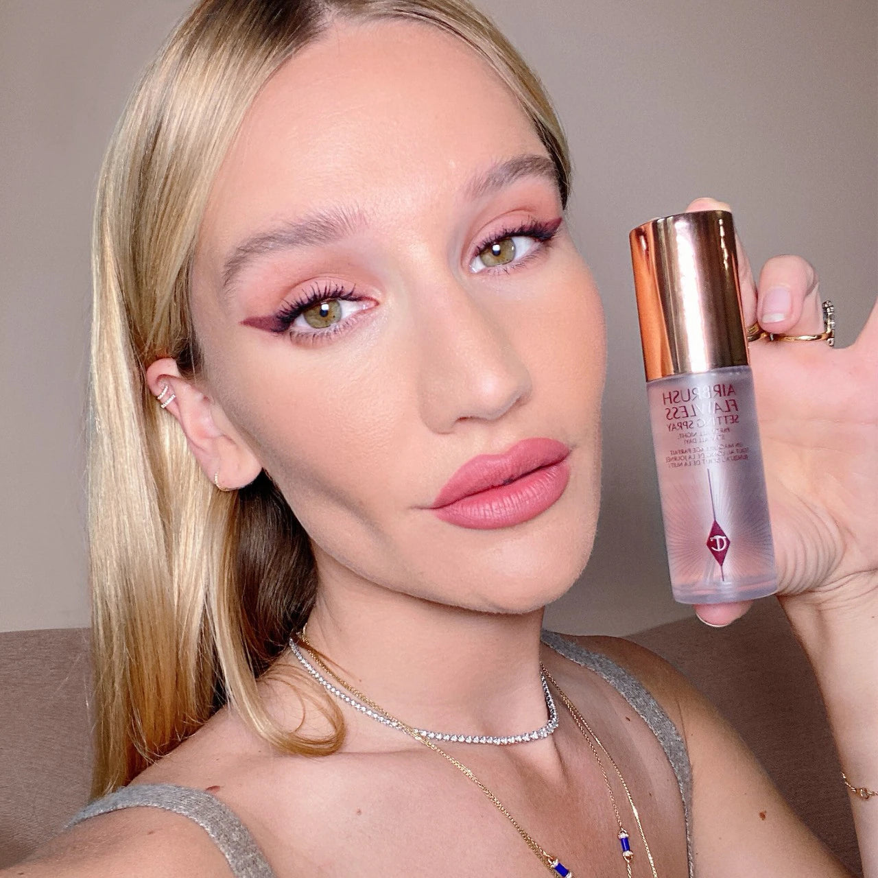 Charlotte Tilbury Beauty Insider Gift Set