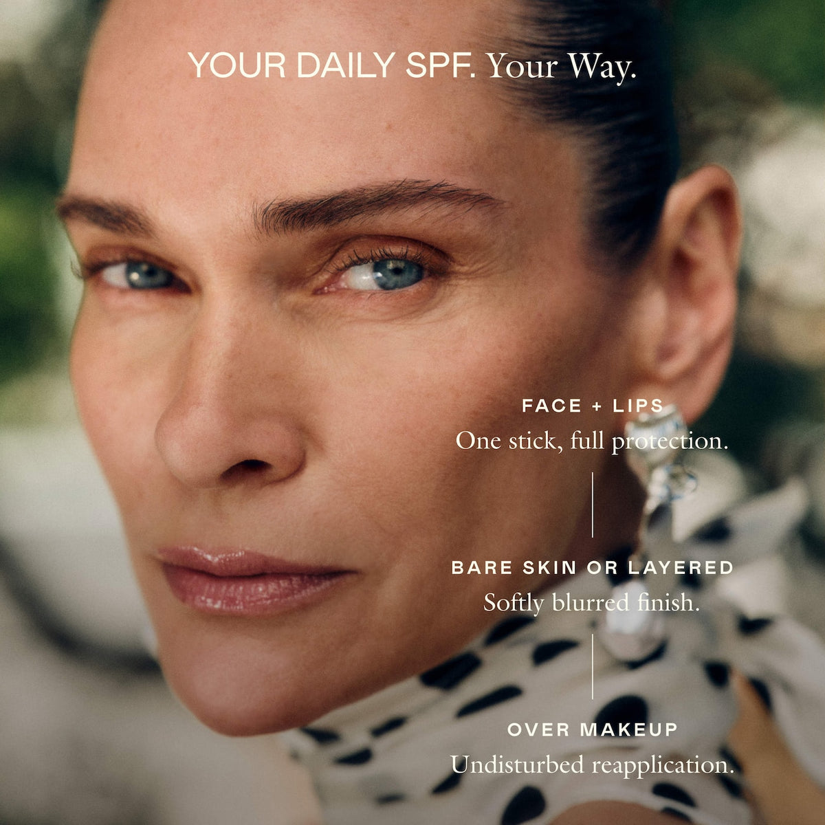 Sunsuede SPF 50+ Lightweight Sunscreen & Blurring Primer Stick